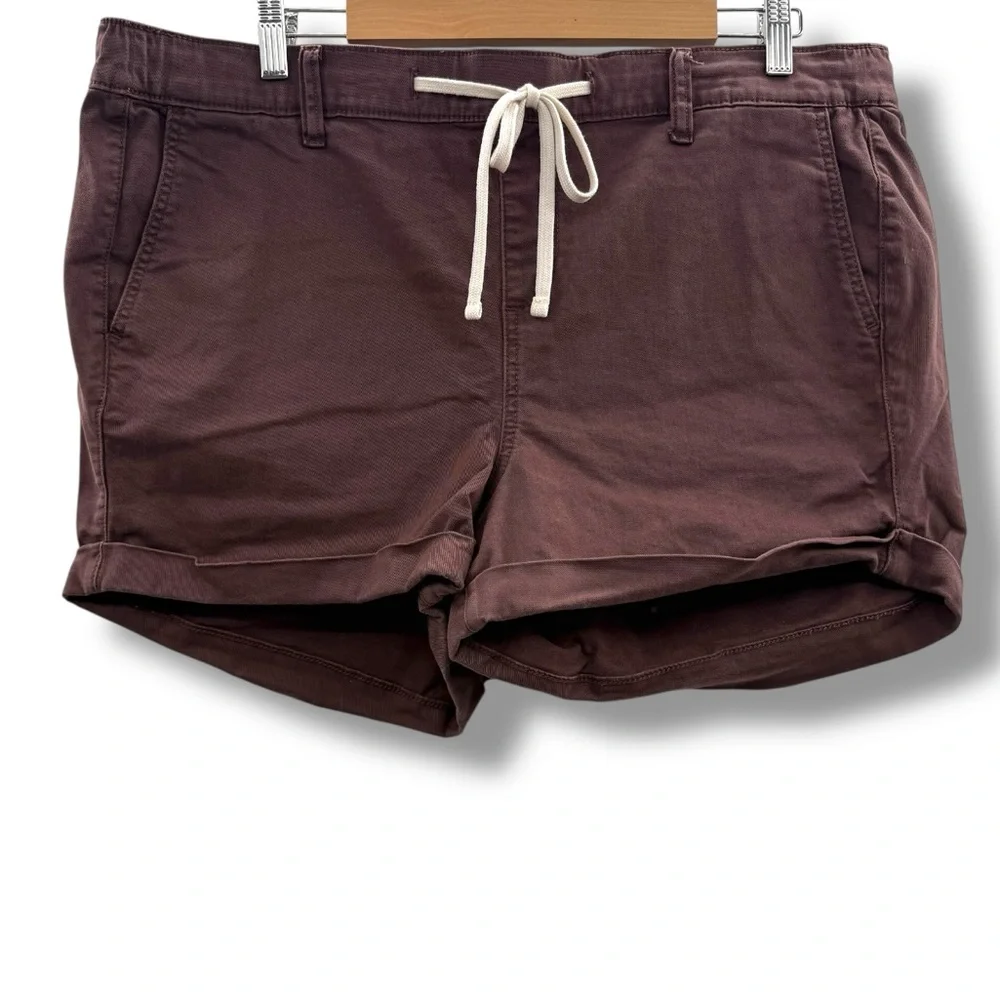Torrid Pull-On Stretch Twill Boyfriend Drawstring‎ Waist Shorts in Puce Sz 2X